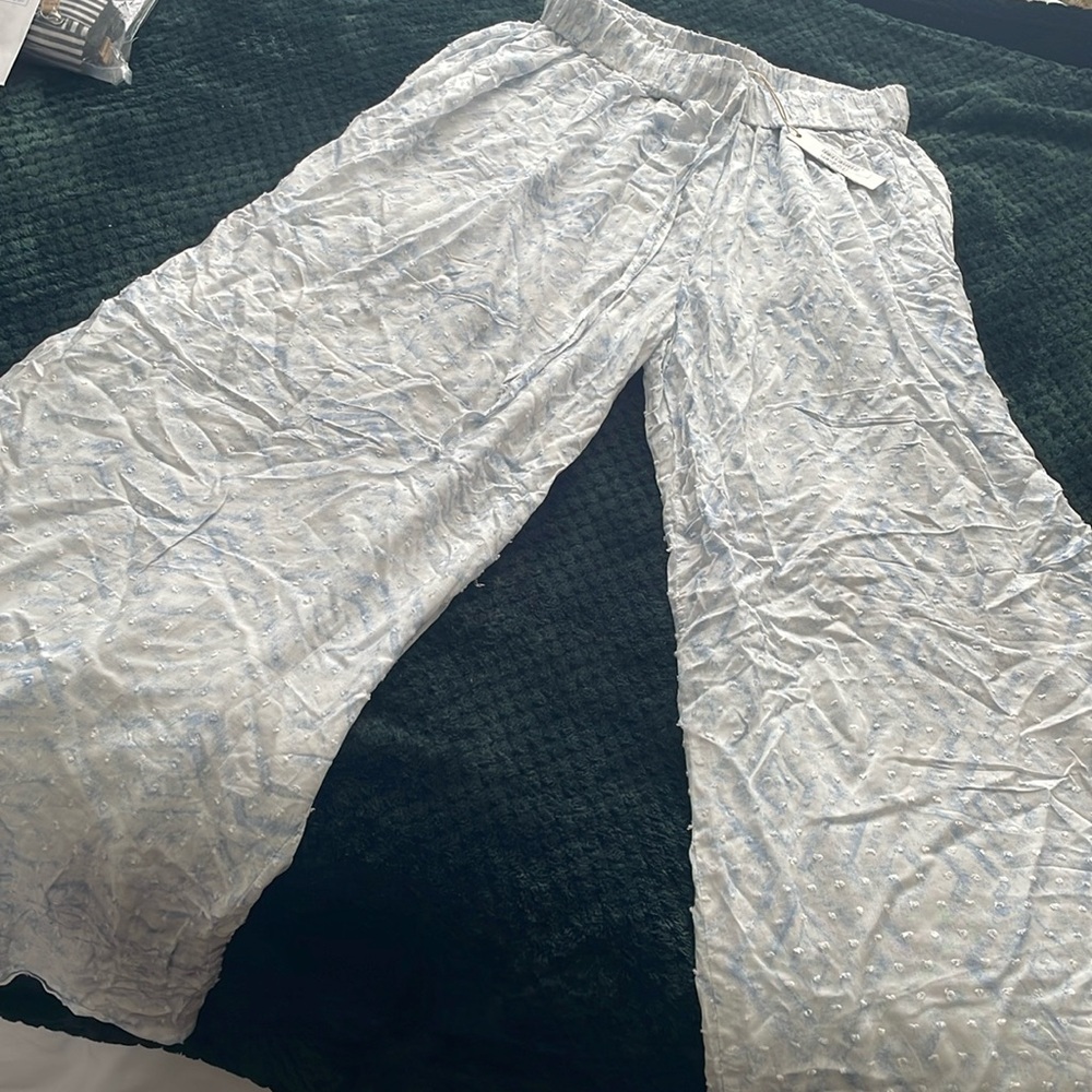 Nwt boutique flowy pants